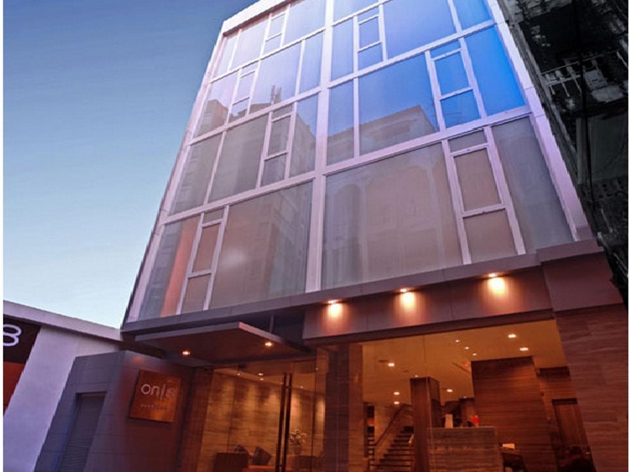 Hotel On 8 Sukhumvit Nana Bangkok By Compass Hospitality Exterior foto